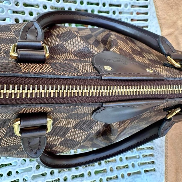 ❤️ SOLD! Louis Vuitton Sienna MM - Picture 8 of 16